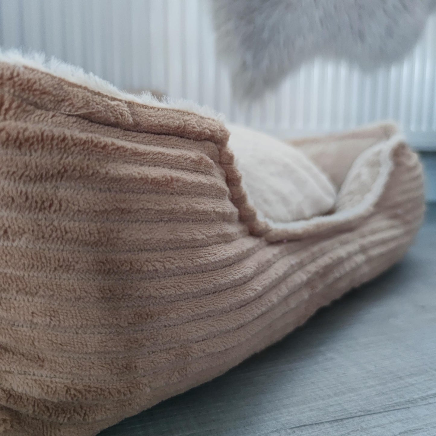 Kuschelkörbchen in Cordoptik
